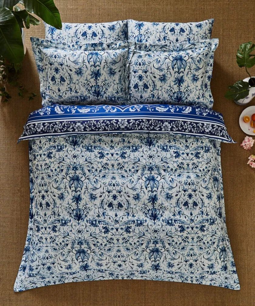 Joe Browns Floral Vivid Vase Reversible Duvet Set- Floral Décor|Nature Décor