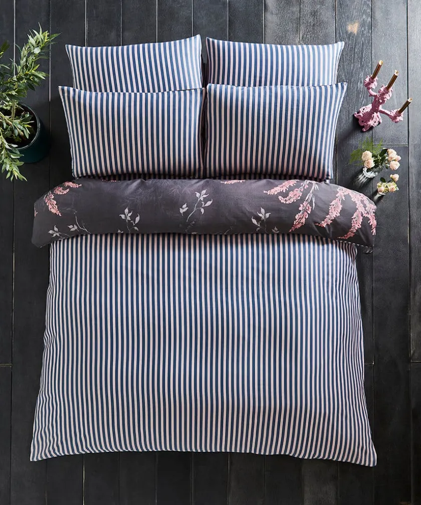 Joe Browns Harmonious Herons Reversible Duvet Set- Bedding|Floral Décor