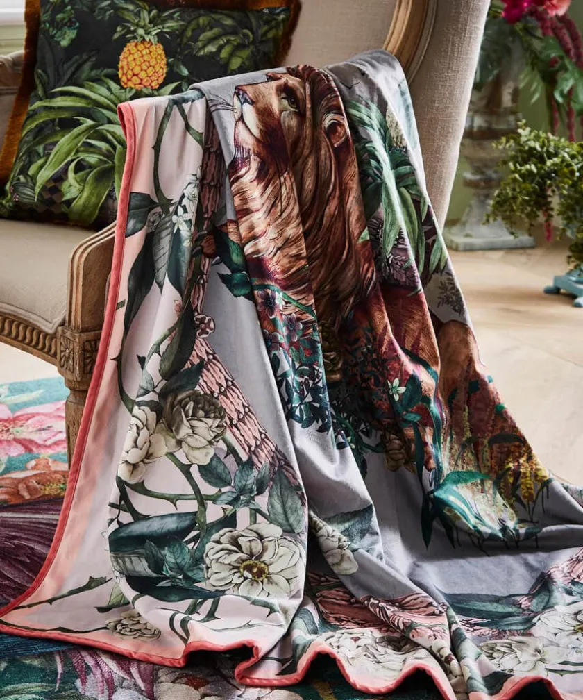 Joe Browns Regal Lion Reversible Throw- Animal Décor|Cushions & Throws