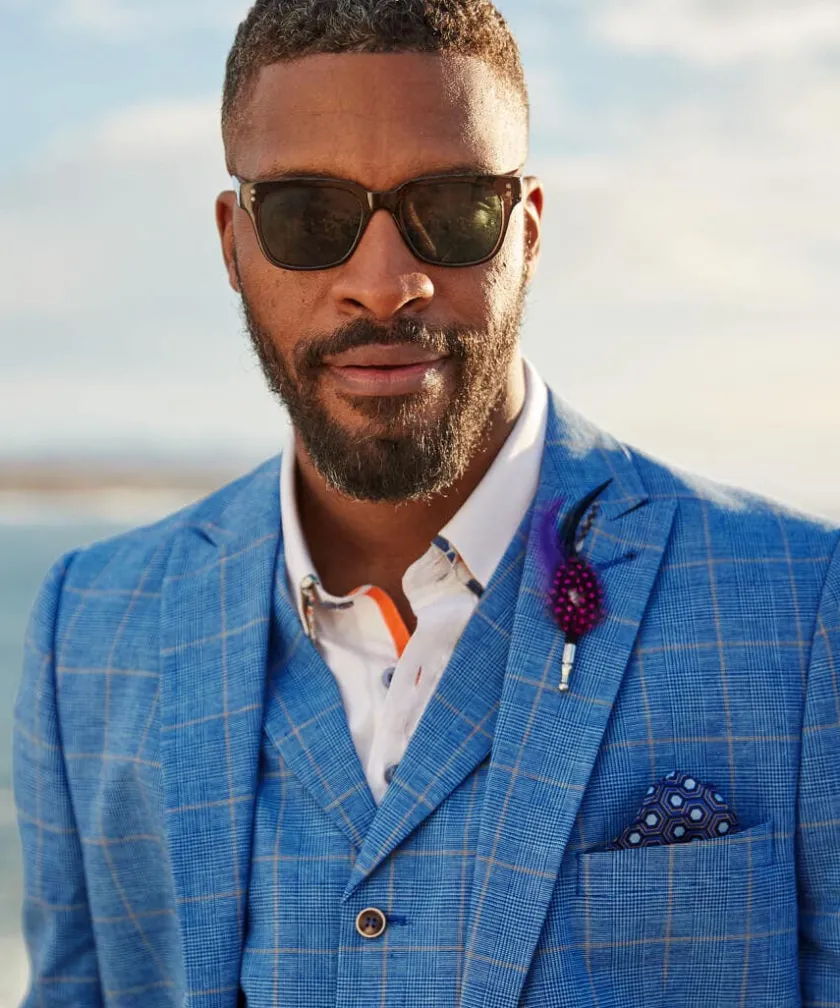 Joe Browns Vibrant Feather Pin- Tailoring|Gifts