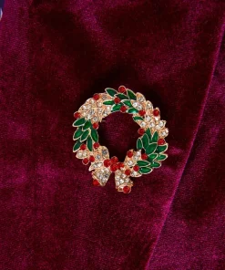 Joe Browns Wreath Vintage Style Brooch-Women Novelty Gifts|Gifts